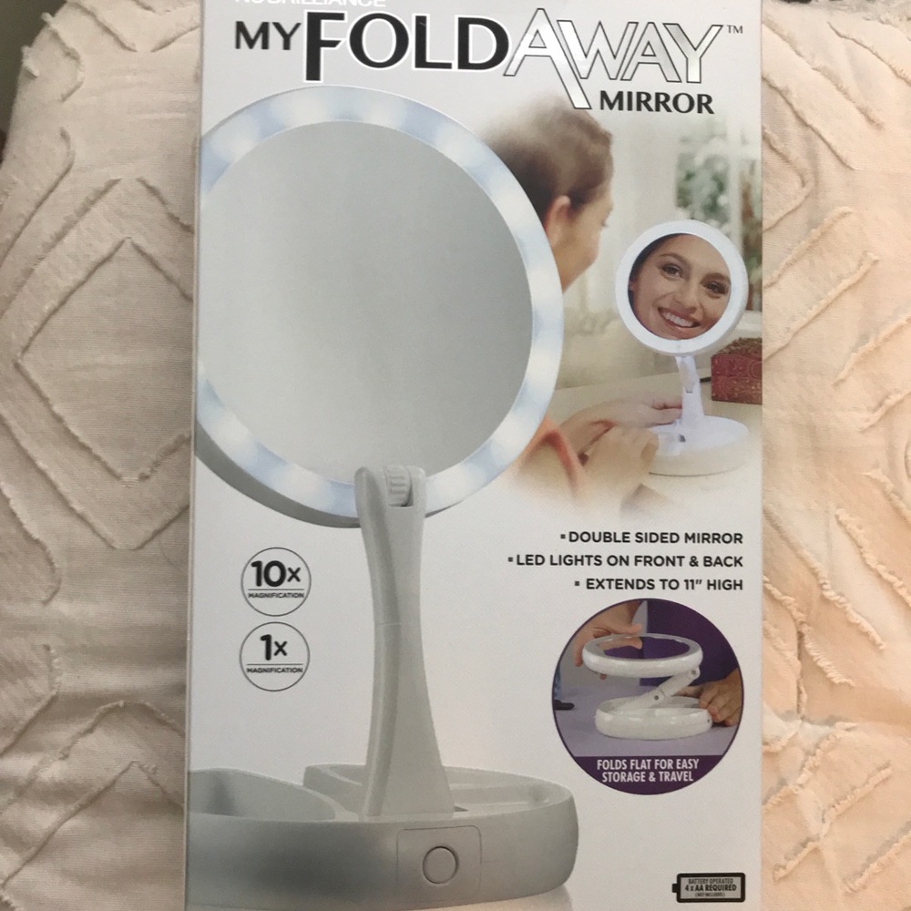 My Foldaway Mirror NWT